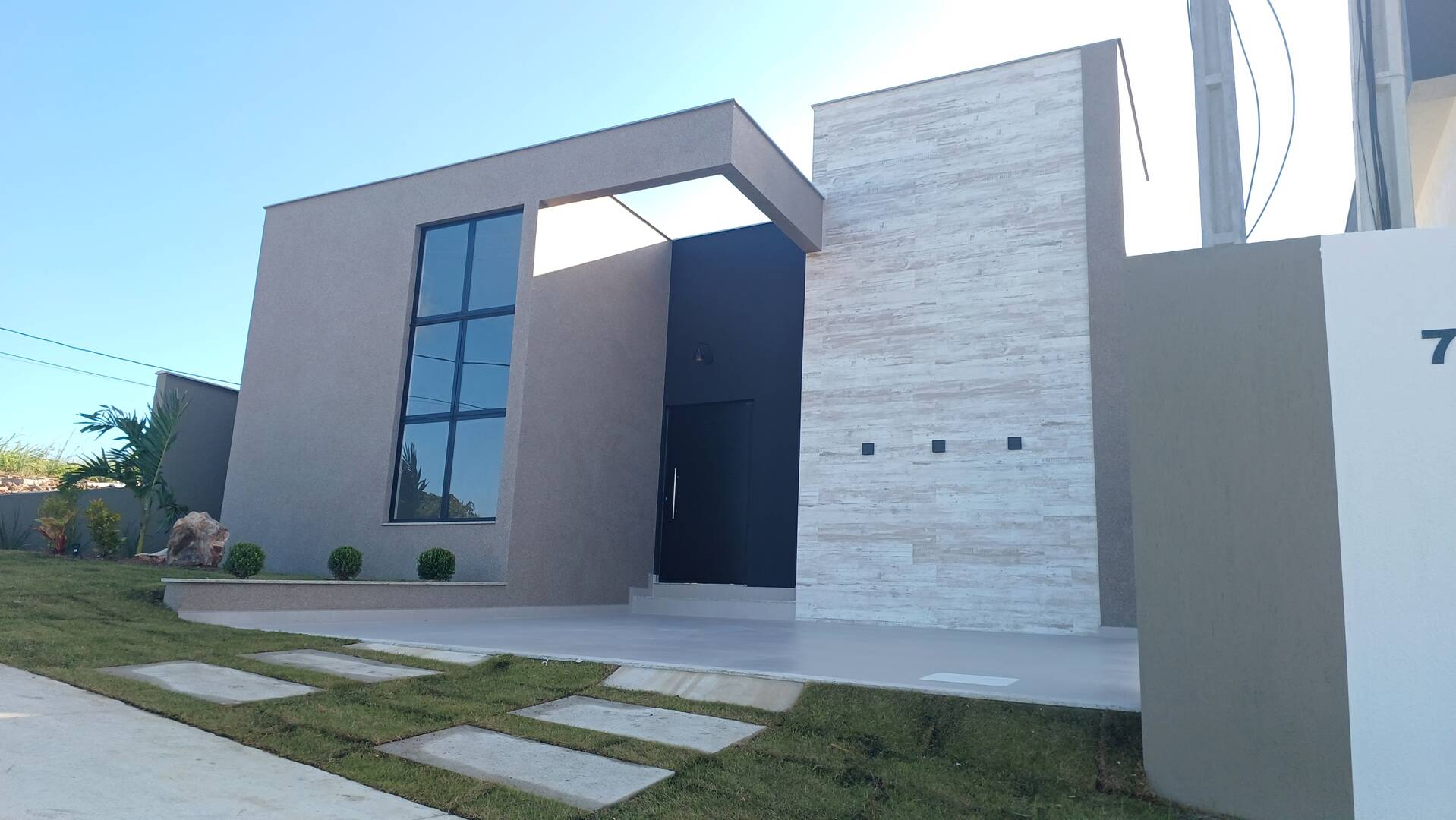 Casa à venda com 3 quartos, 252m² - Foto 3